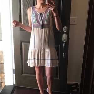 NWOT Boho flutter dress